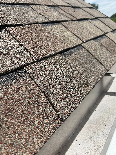 An image of a roof that has been pressure washed by a professional like Window Ninjas Nashville.