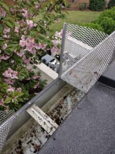 gutter cleaning southport
